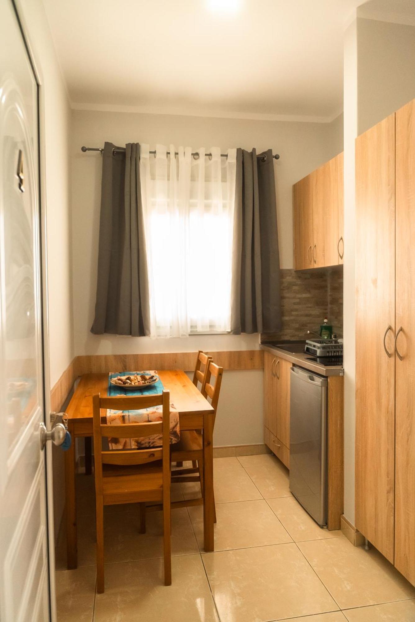 Aktis Sea View Studios Peraía Extérieur photo